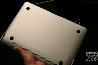 Illustration for article titled MacBook Air Hands-on
